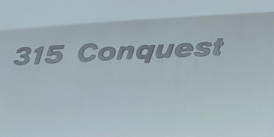 Boston Whaler 315 Conquest