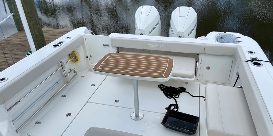 Boston Whaler 315 Conquest