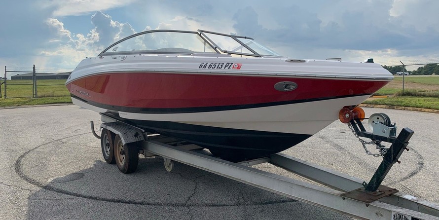 Regal 2000 Bowrider