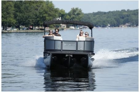 Sunchaser Boats Geneva Cruise 22 LR DH