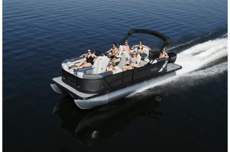 Sunchaser Boats Geneva Cruise 22 LR DH