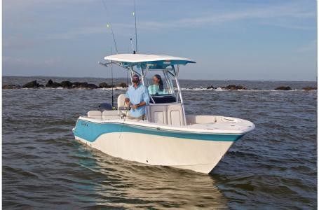 228 Sea Fox Commander
