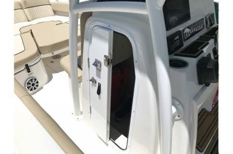 248 Sea Fox Commander