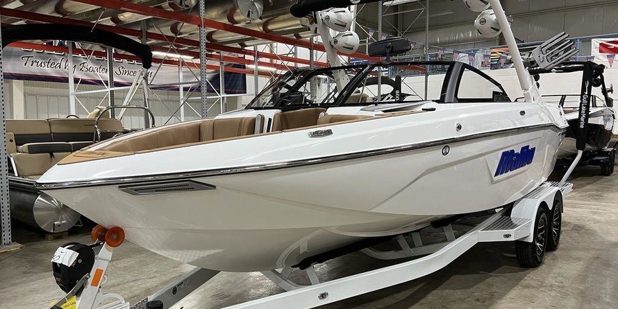 Malibu Wakesetter 23 LSV