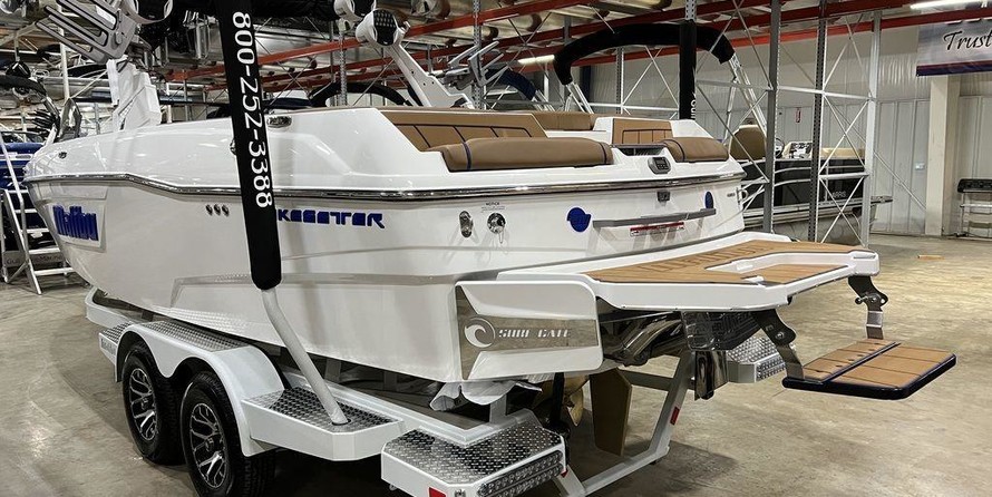 Malibu Wakesetter 23 LSV