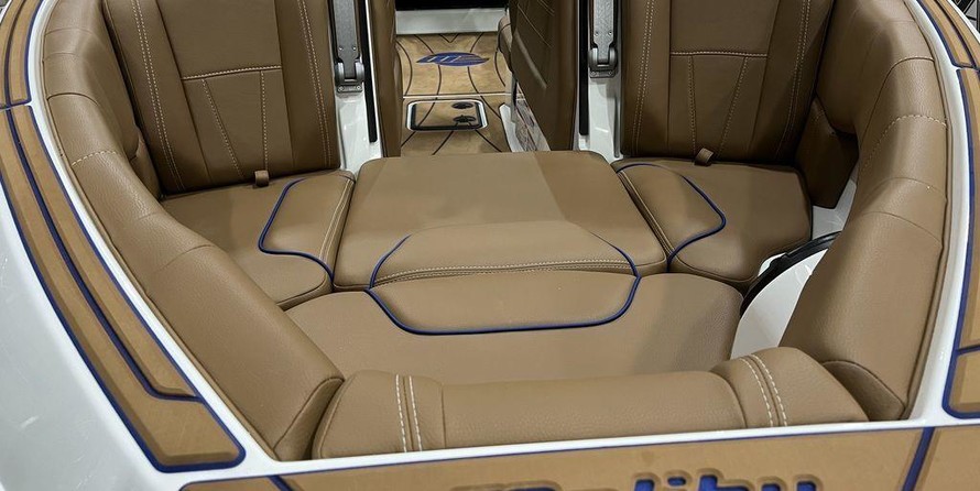 Malibu Wakesetter 23 LSV