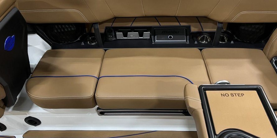 Malibu Wakesetter 23 LSV