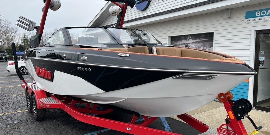 Malibu Wakesetter 23 LSV