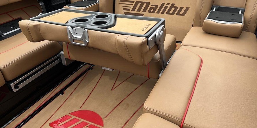 Malibu Wakesetter 23 LSV