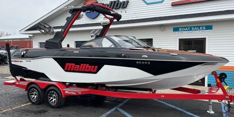 Malibu Wakesetter 23 LSV
