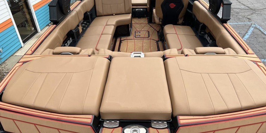 Malibu Wakesetter 23 LSV