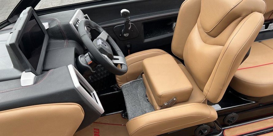 Malibu Wakesetter 23 LSV