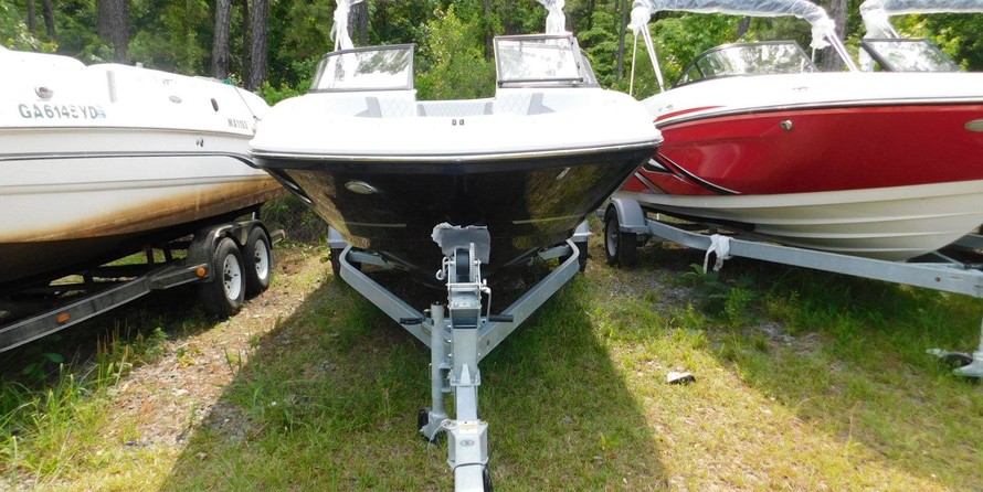 Bayliner VR5 BOWRIDER