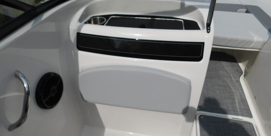 Bayliner VR5 BOWRIDER