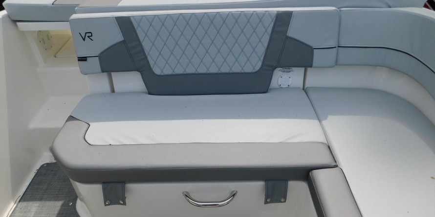 Bayliner VR5 BOWRIDER