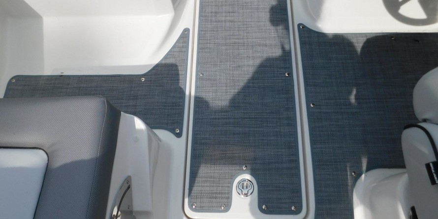 Bayliner VR5 BOWRIDER