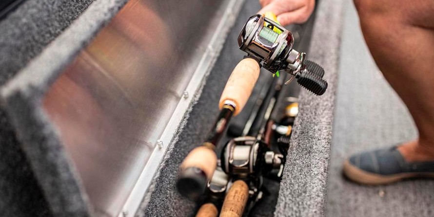 Tracker Pro Guide V-16 SC