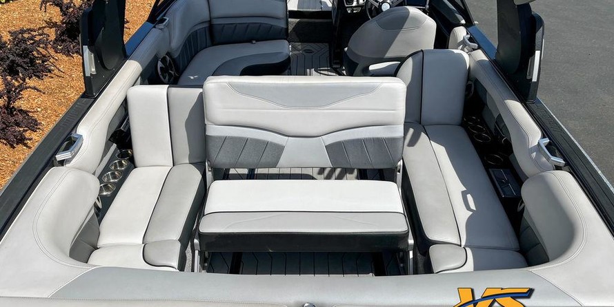 Malibu Wakesetter 25 LSV