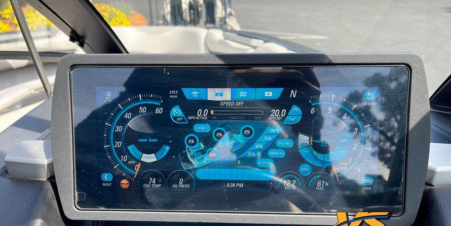 Malibu Wakesetter 25 LSV