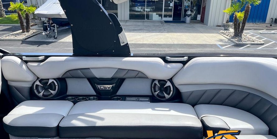 Malibu Wakesetter 25 LSV