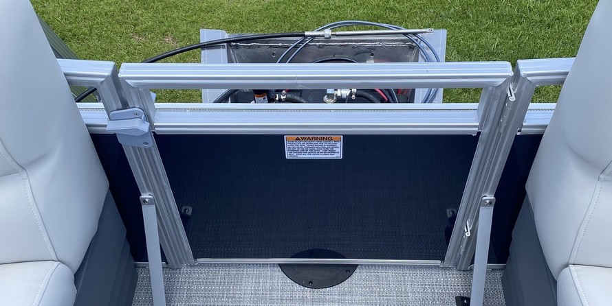 Sunchaser Boats Geneva Cruise 20 LR DH