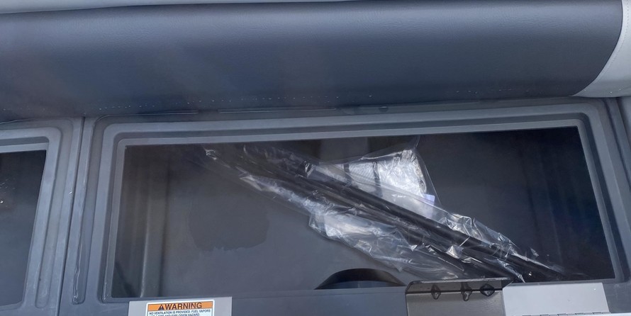 Sunchaser Boats Geneva Cruise 20 LR DH