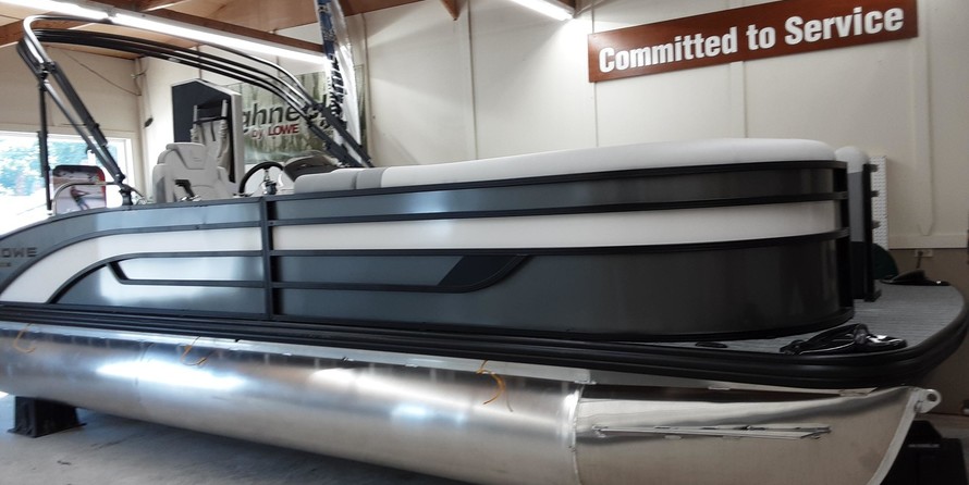 Lowe Retreat 230 RFL