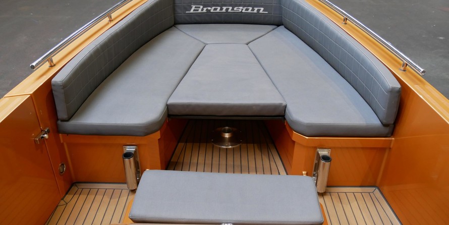 Bronson Jet Tender 25 - Hamilton Jet