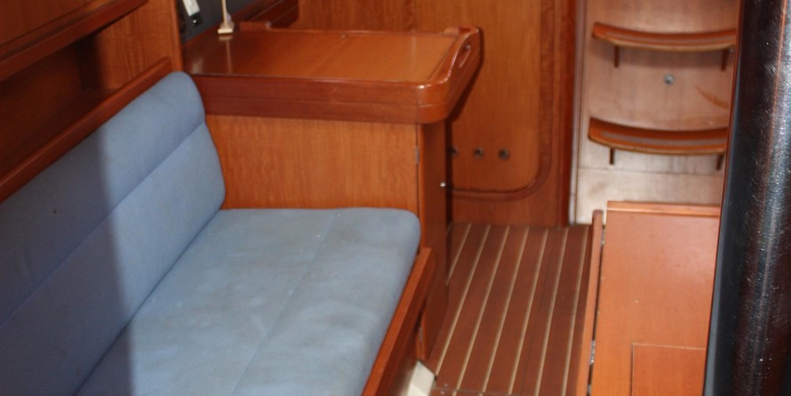 Dufour 325 Grand Large