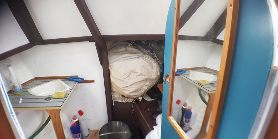 Van de stadt custom 32 steel yacht