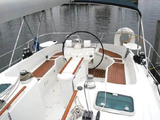 Oceanis 411