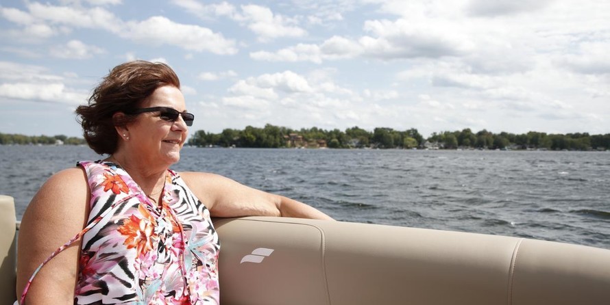 Starcraft Marine EX 22 R