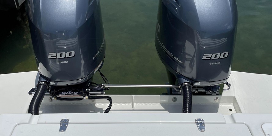 Parker 2501 Center Console