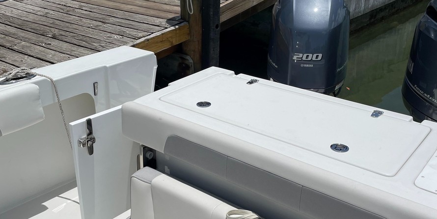 Parker 2501 Center Console