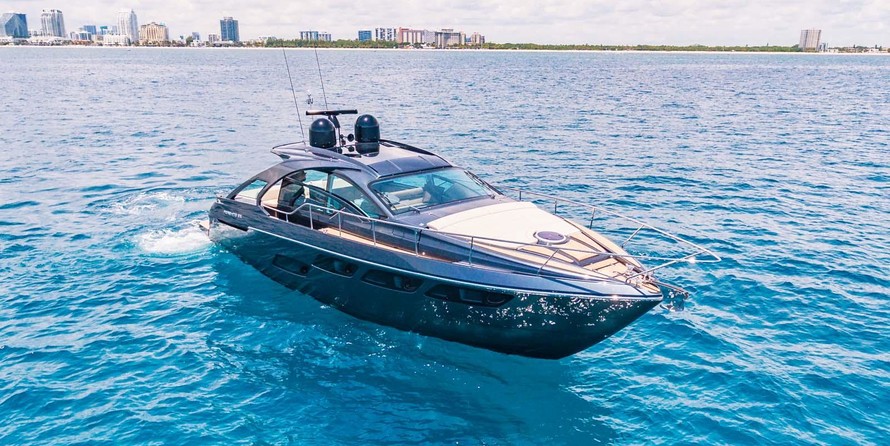 Pershing 5X