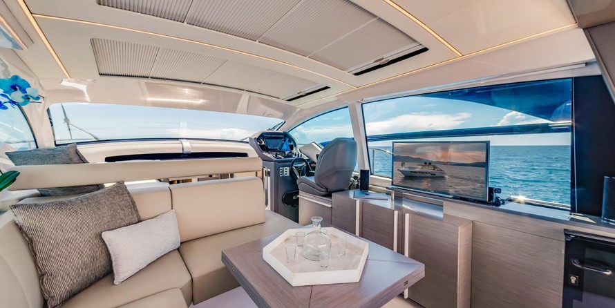 Pershing 5X