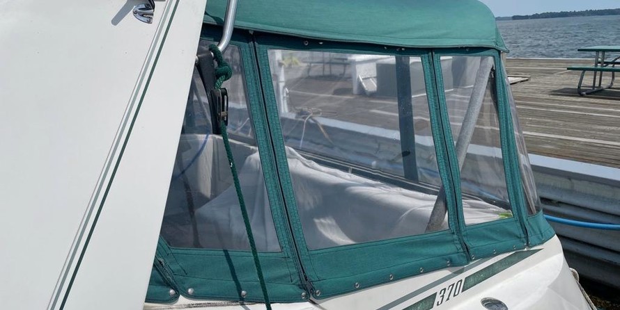 Sea Ray 370 Sundancer