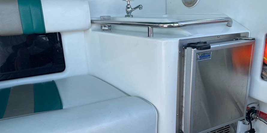 Sea Ray 370 Sundancer