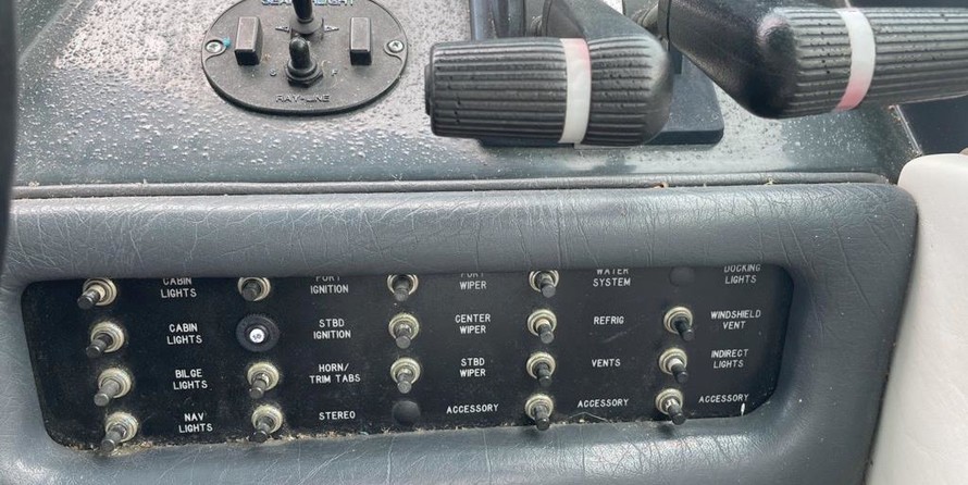 Sea Ray 370 Sundancer