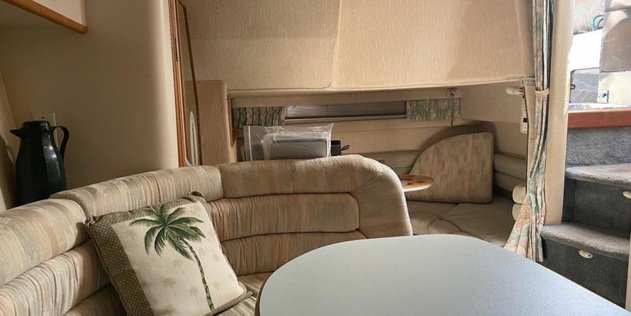 Sea Ray 370 Sundancer