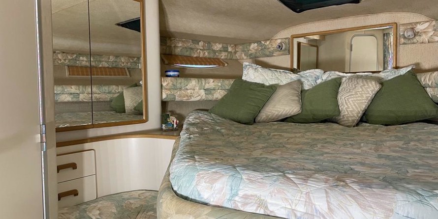 Sea Ray 370 Sundancer