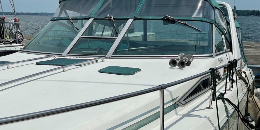 Sea Ray 370 Sundancer