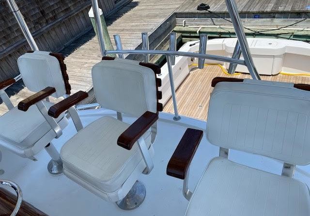 Bertram Flybridge Cruiser
