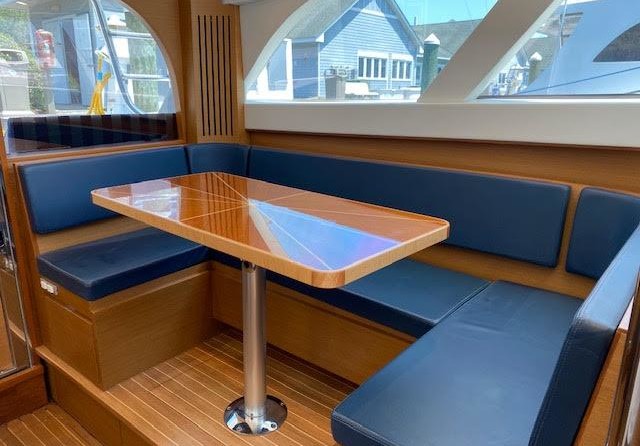 Bertram Flybridge Cruiser