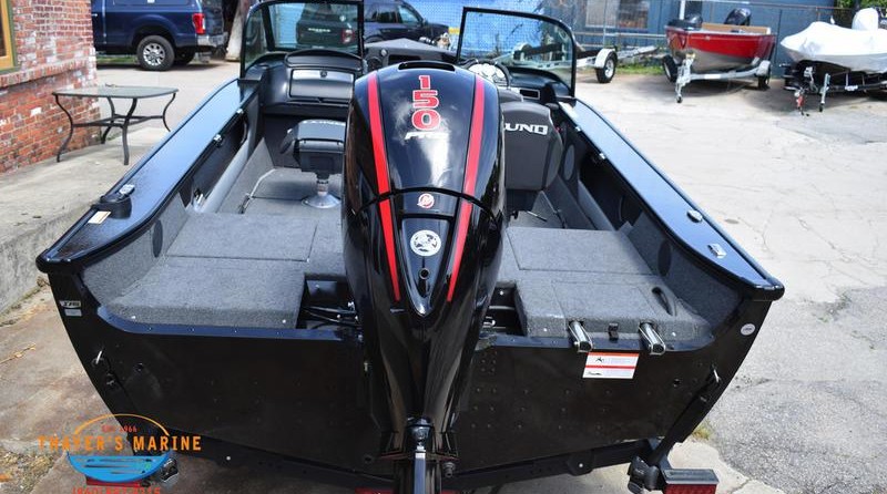 Lund Boats 1875 Crossover XS