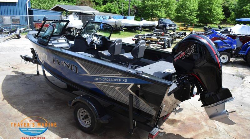 Lund Boats 1875 Crossover XS