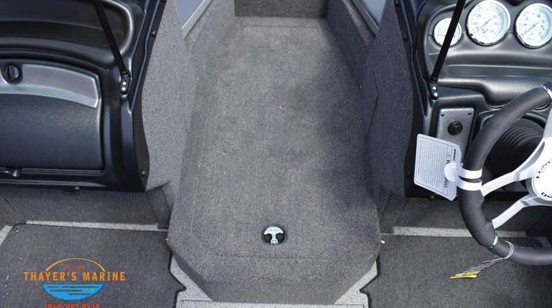 Lund Boats 1875 Crossover XS