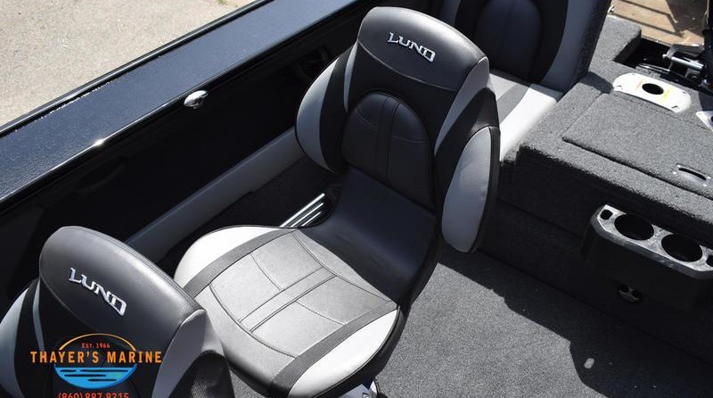 Lund Boats 1875 Crossover XS