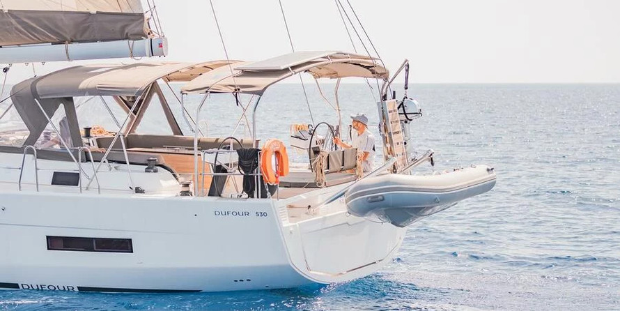 Dufour 530
