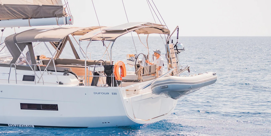 Dufour 530